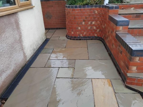 SANDSTONE PAVING IN PATIO PACKS KOTA BLACK OTHER COLOURS AVAILABLE - Image 4