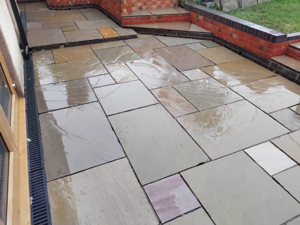 SANDSTONE PAVING IN PATIO PACKS KOTA BLACK OTHER COLOURS AVAILABLE