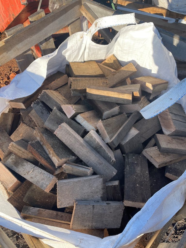 Seasoned Oak Hardwood Timber off Cuts, Firewood.