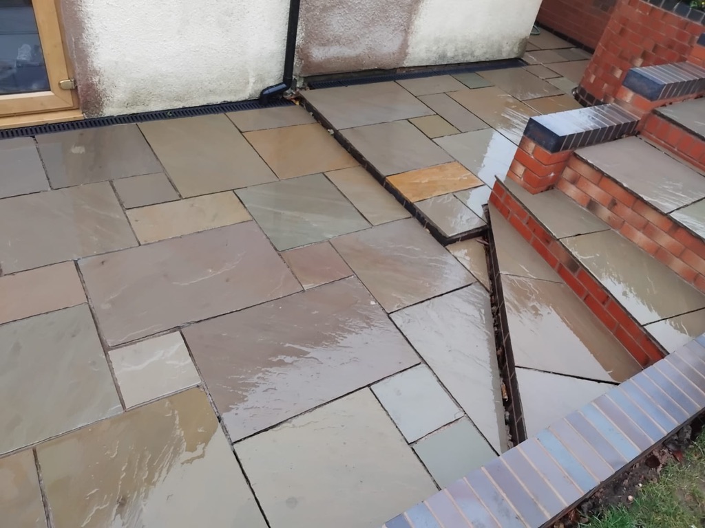 Indian Sandstone 22mm Calibrated.