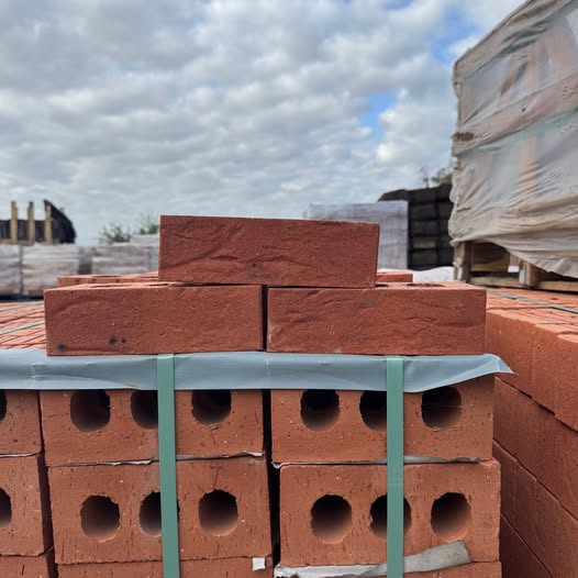 🧱 Forterra Clumber Red Wirecut Facing Bricks – Pack of 495 🧱 - Image 2