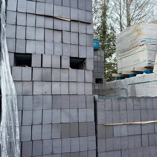 BLUE LODGE LANE SLATE BLUE 65MM PERFORATED BRICKS - Image 3