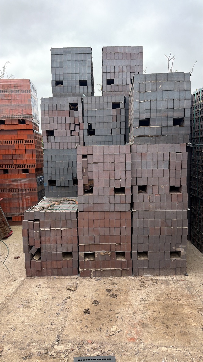 65mm Engineering Brindle Bricks Blue/Purple/Black – 380 Pack