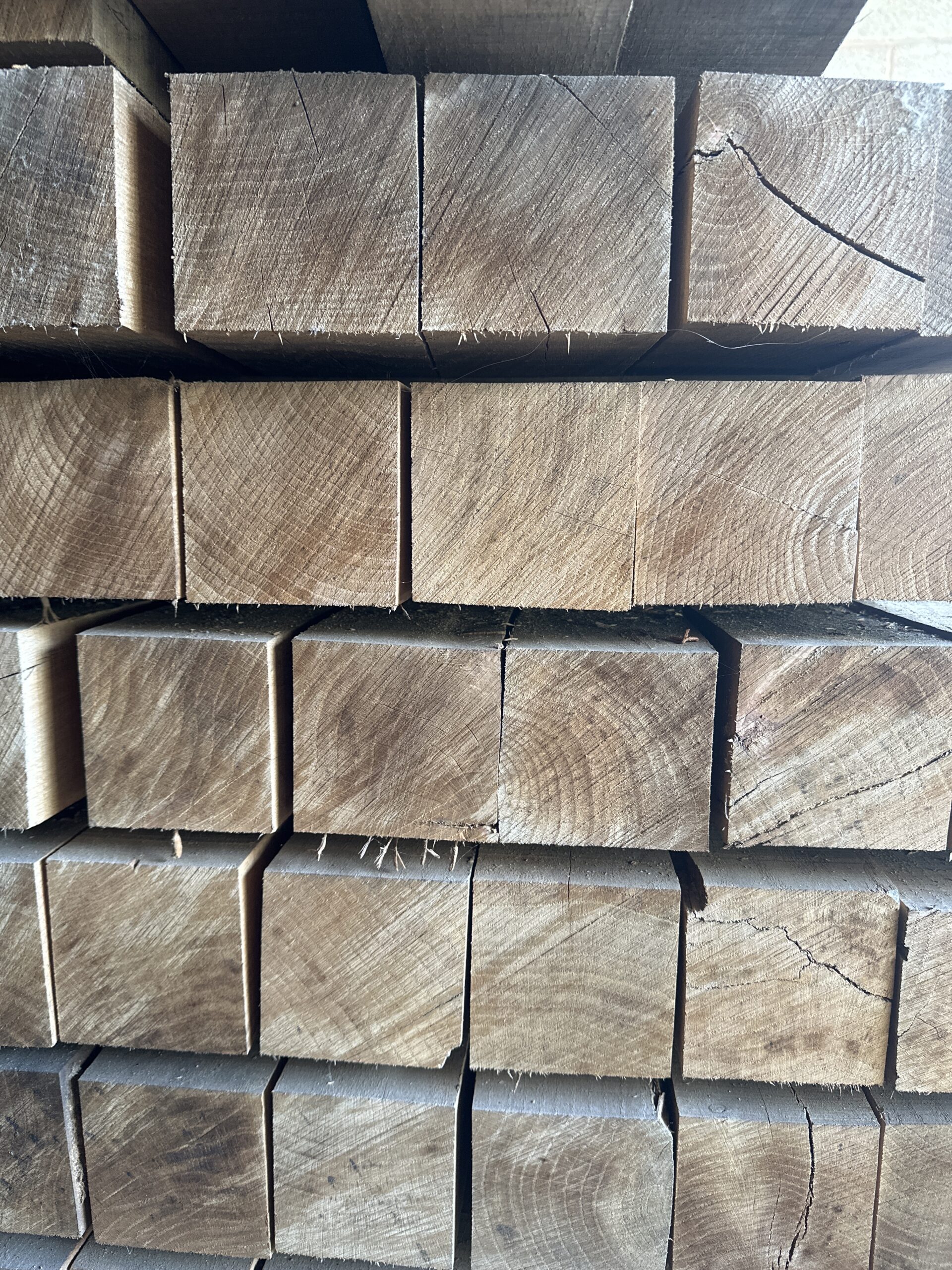 4x4 or 100×100mm x 2.4m New Oak Posts for Fencing & Landscaping - Image 3