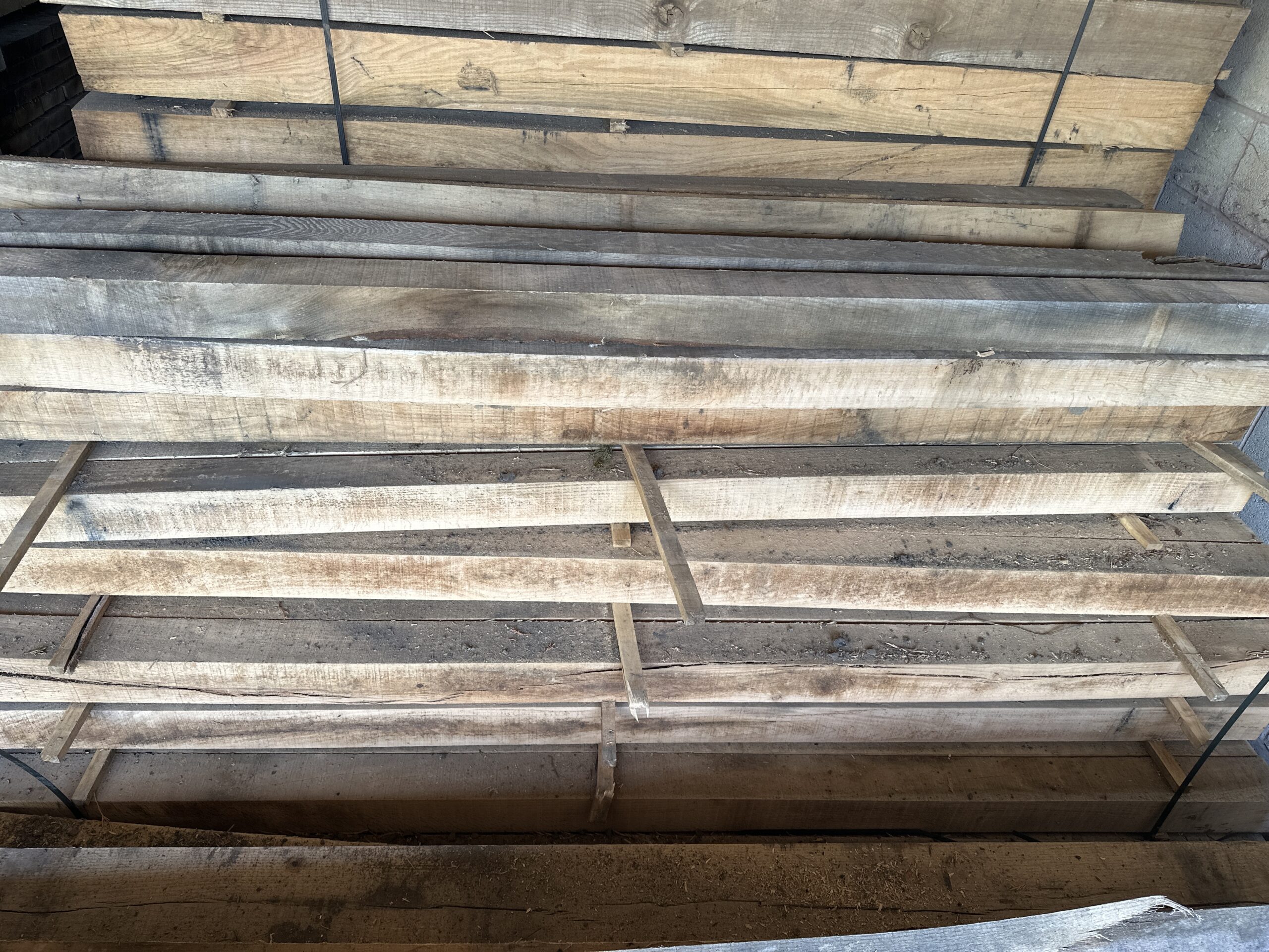 4x4 or 100×100mm x 2.4m New Oak Posts for Fencing & Landscaping - Image 4