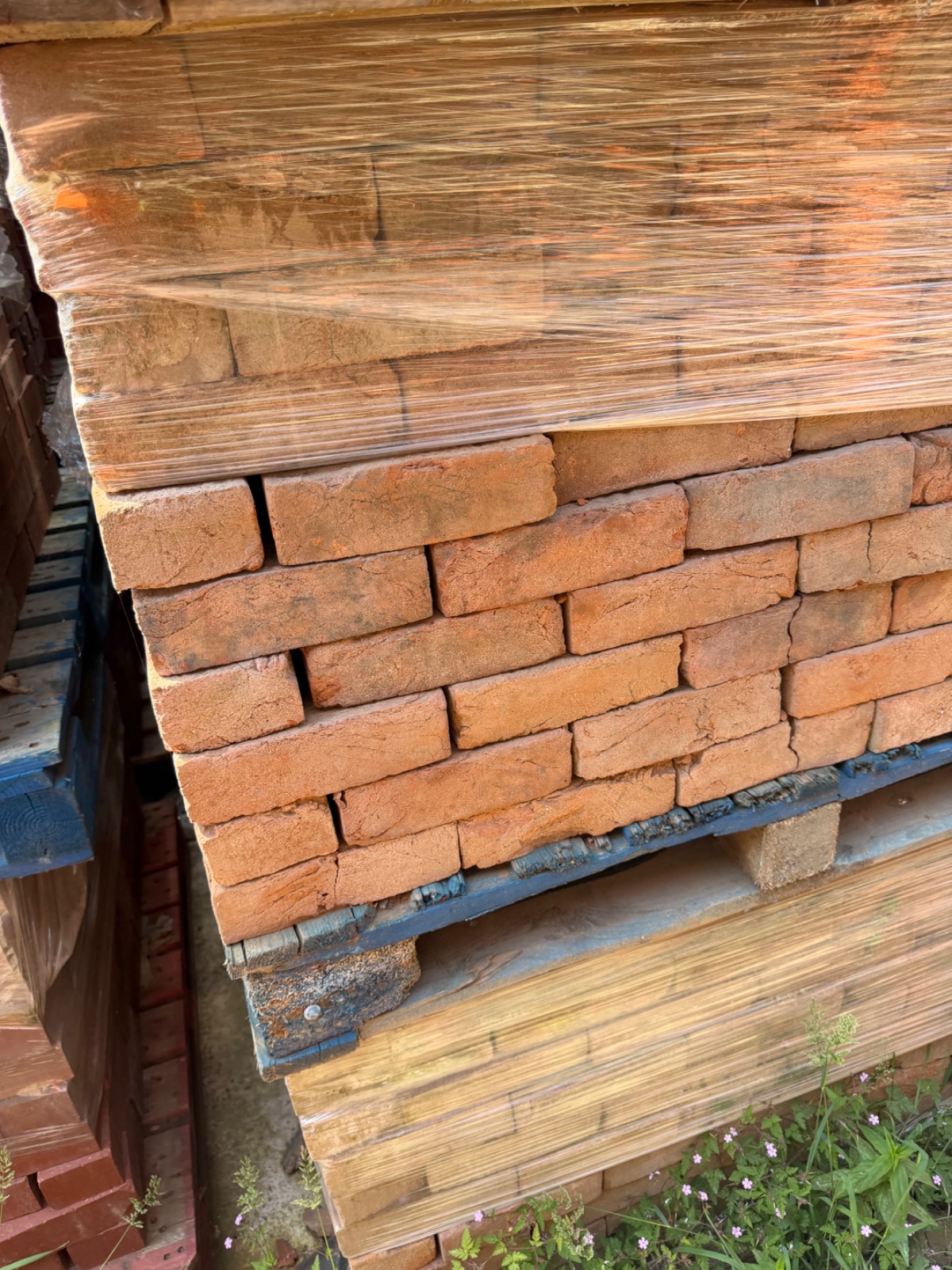 Hand Made Bricks – Quality Bricks for Sale in Worcestershire