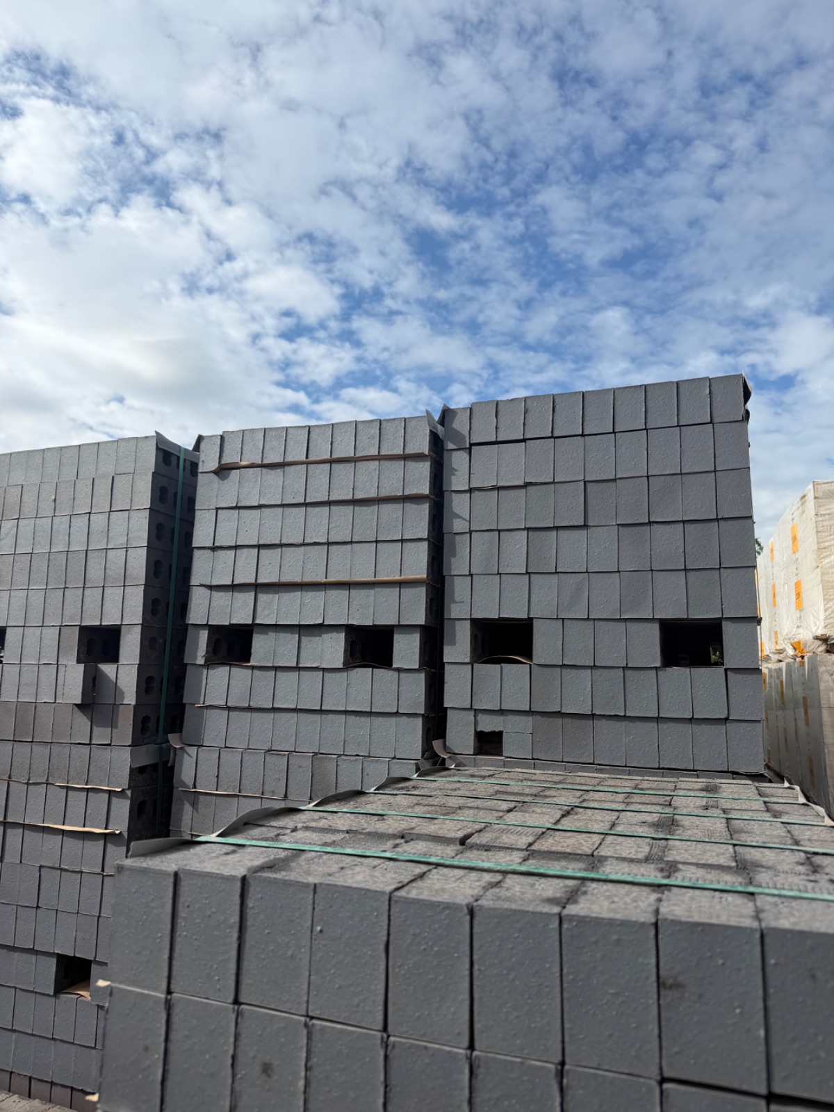 Reclaimed Blue Engineering Bricks 65mm Lodge Lane Slate Blue – 380 Pack - Image 2