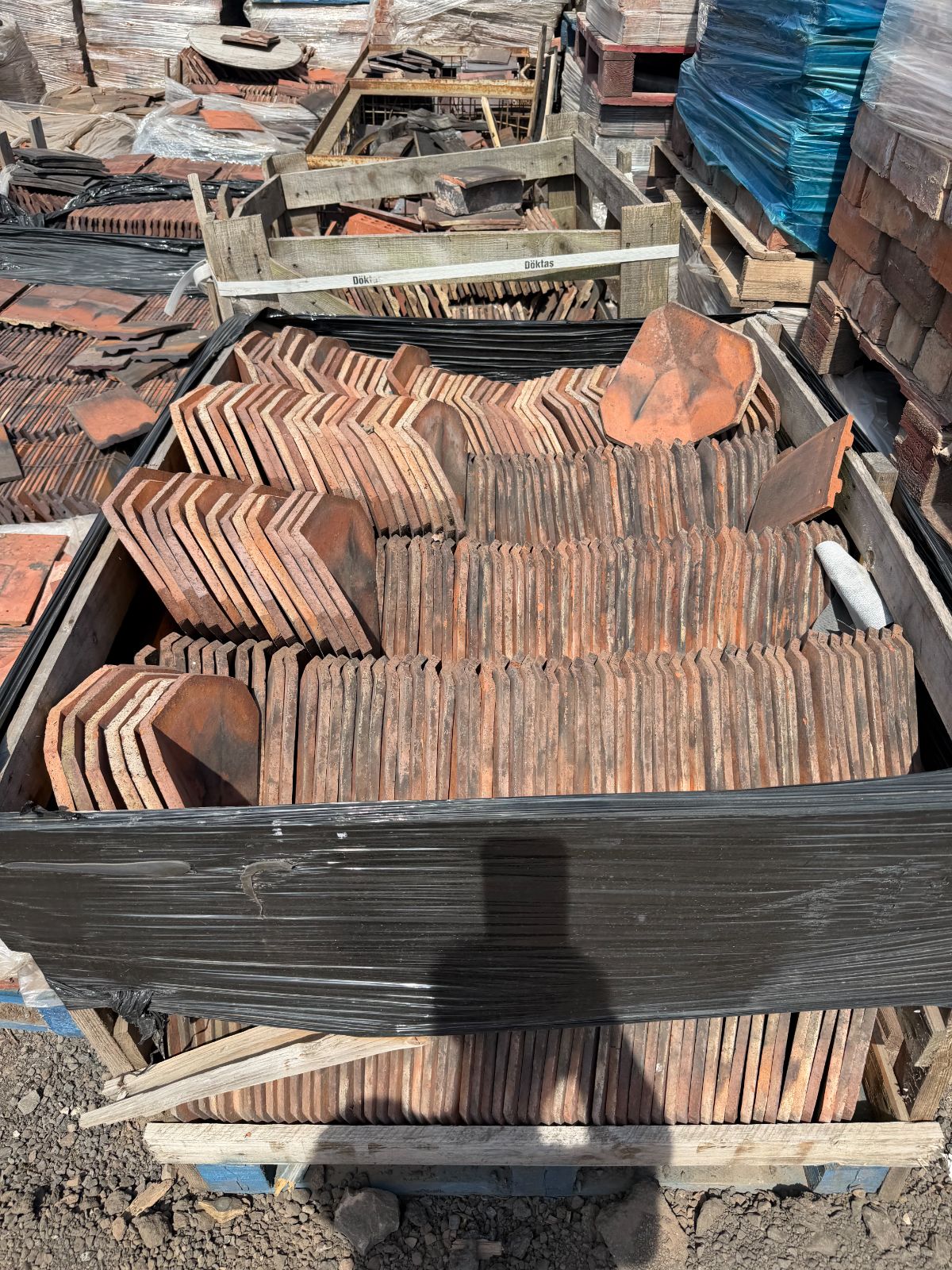 Reclaimed Valley Tiles Roofing – Quality Roof Tiles Worcestershire